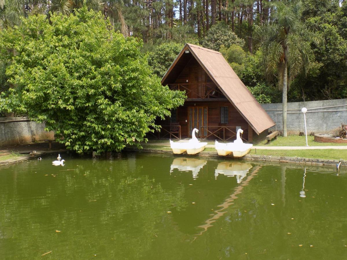 Chacara Iris Do Campo Vargem Grande Paulista Exterior photo